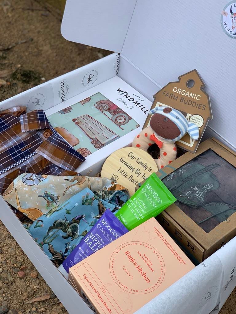 Gift hampers for baby showers, newborns and country babies at heart. Affordable gifts made easy. 