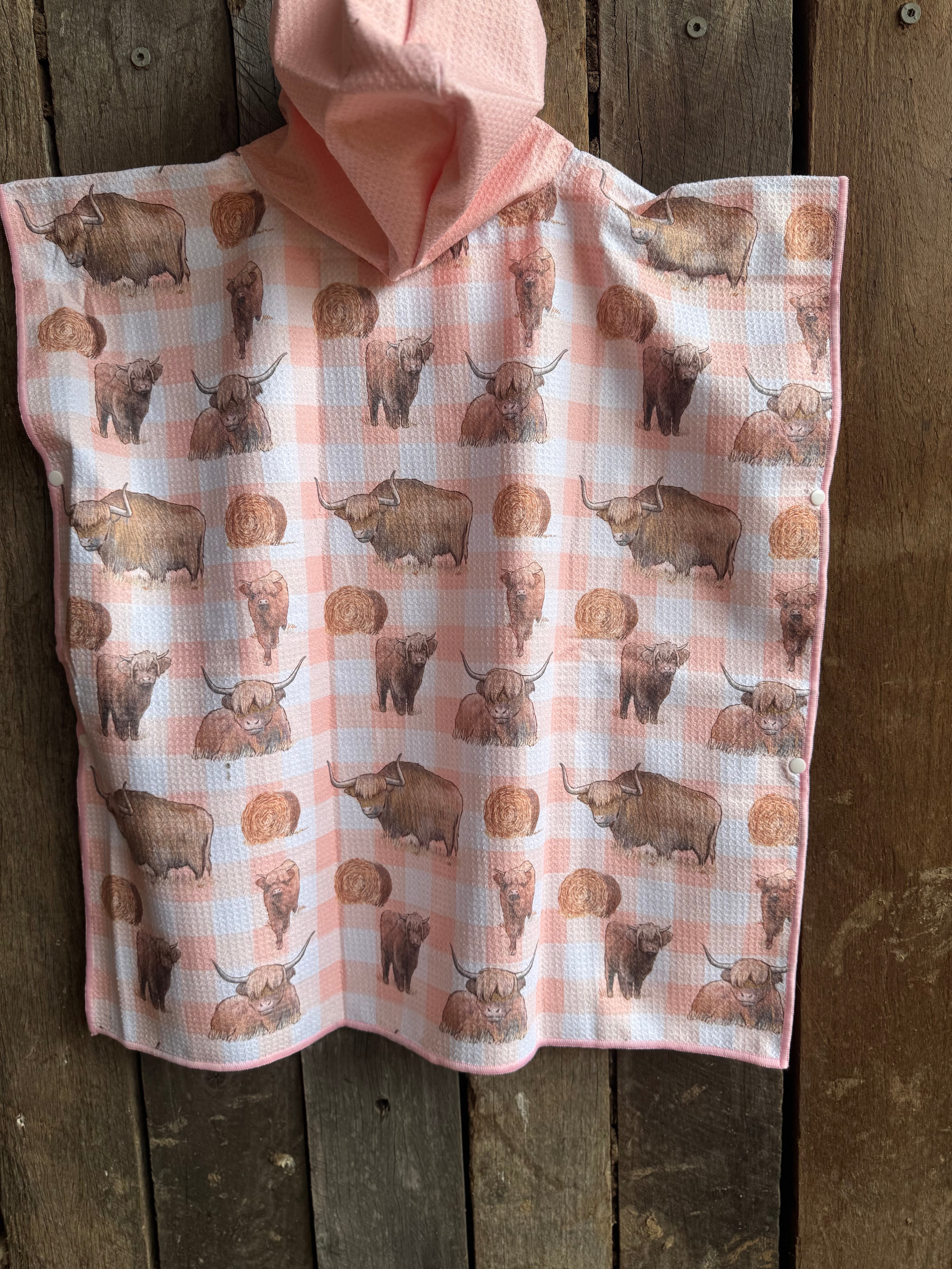Peach Highlander kids waffle towel edge detail showing quality finished edges on kids waffle towel