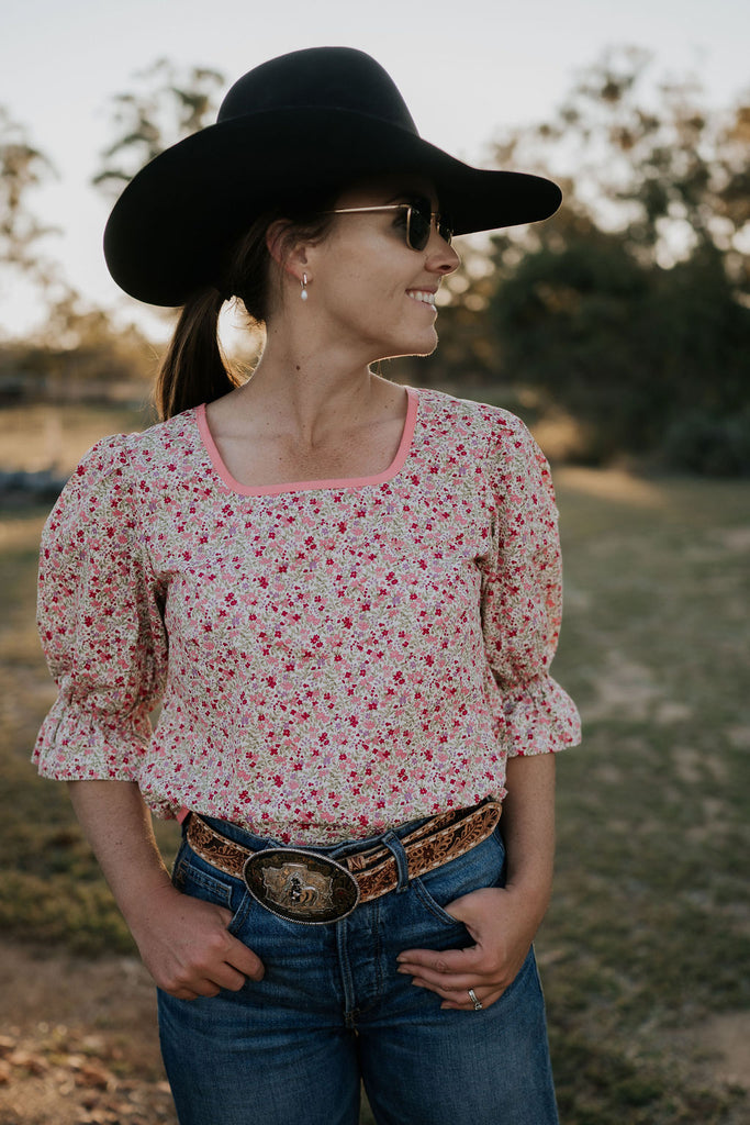 "Jenny" Floral Puff Women's Blouse-Little Windmill Clothing Co