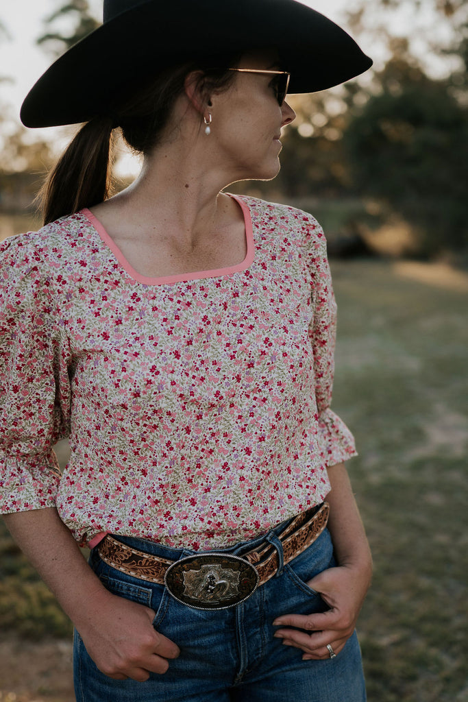 "Jenny" Floral Puff Women's Blouse-Little Windmill Clothing Co