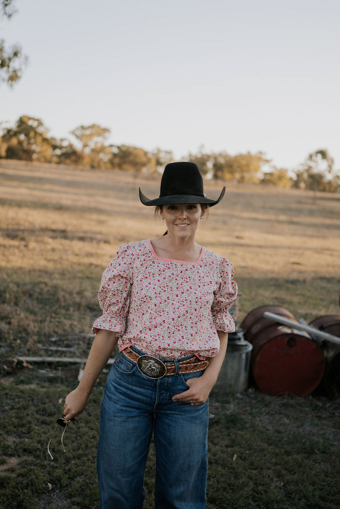 "Jenny" Floral Puff Women's Blouse-Little Windmill Clothing Co