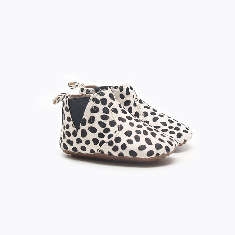 Myla LWCC Leather Boots for babies with side zipper and rubber grip sole