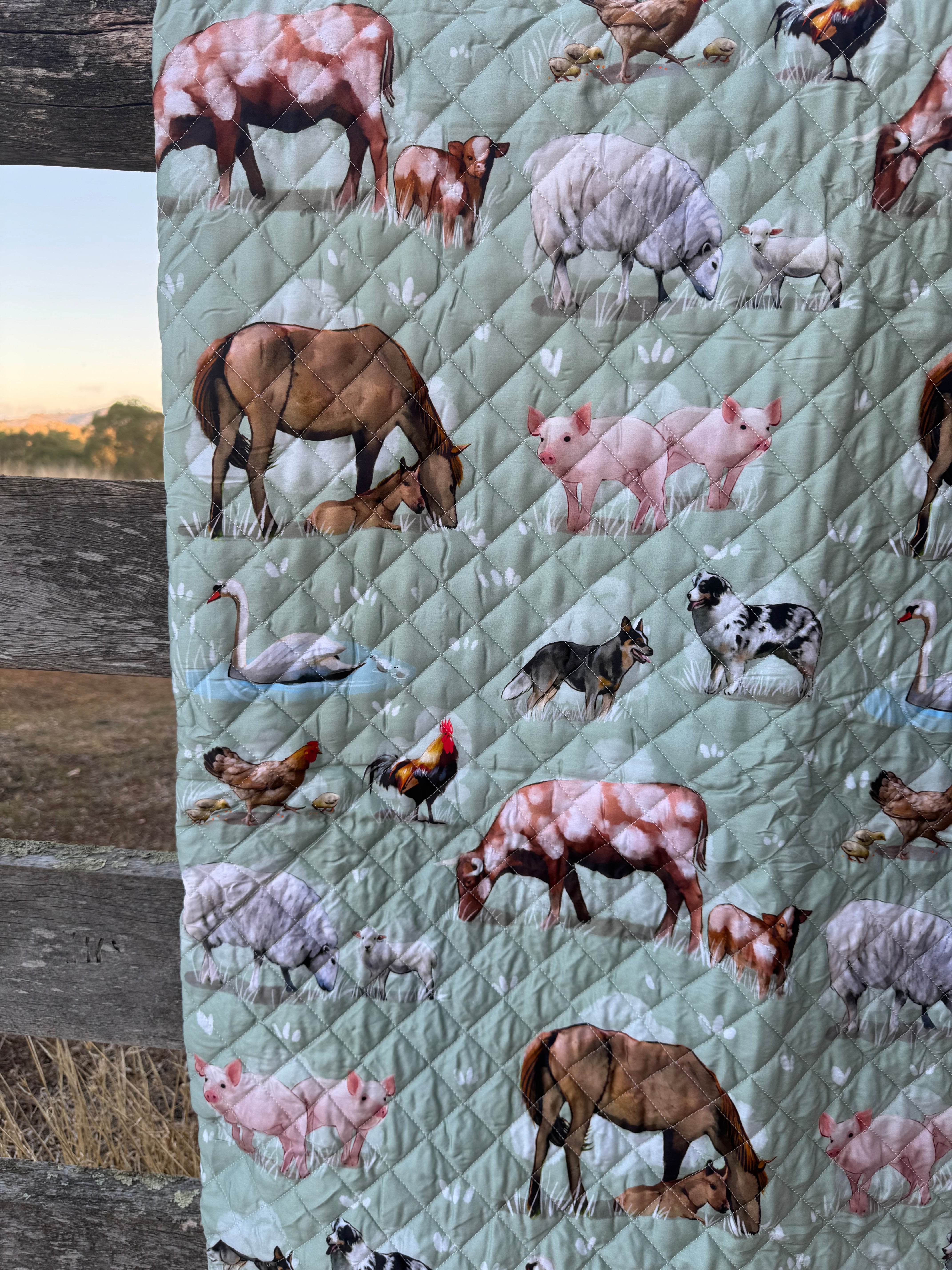 Country Outback coverlet duvet insert showing country outback print detail on quality quilt
