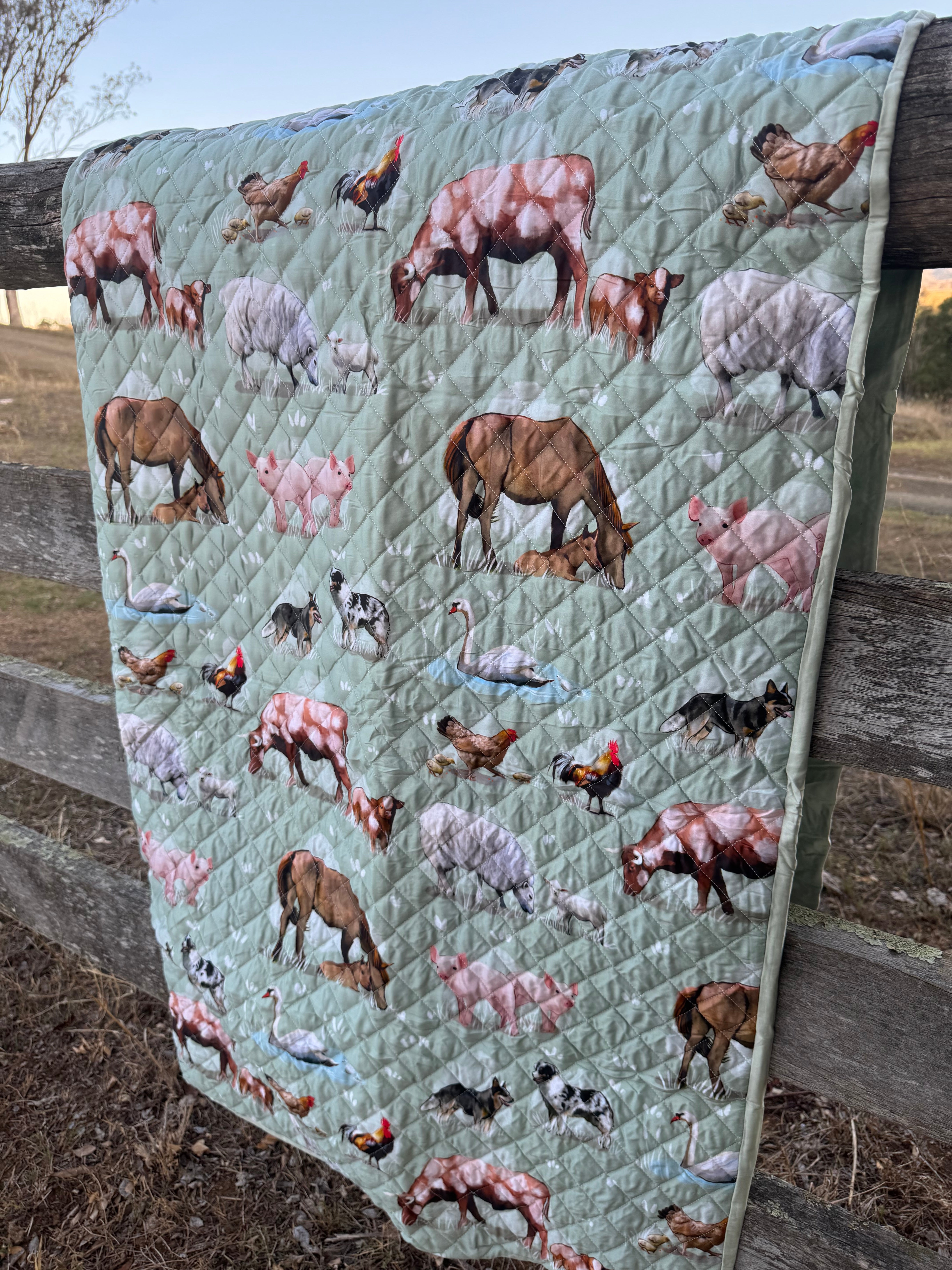 Country Outback coverlet duvet insert 2-in-1 showing rustic outback country print reversible quilt