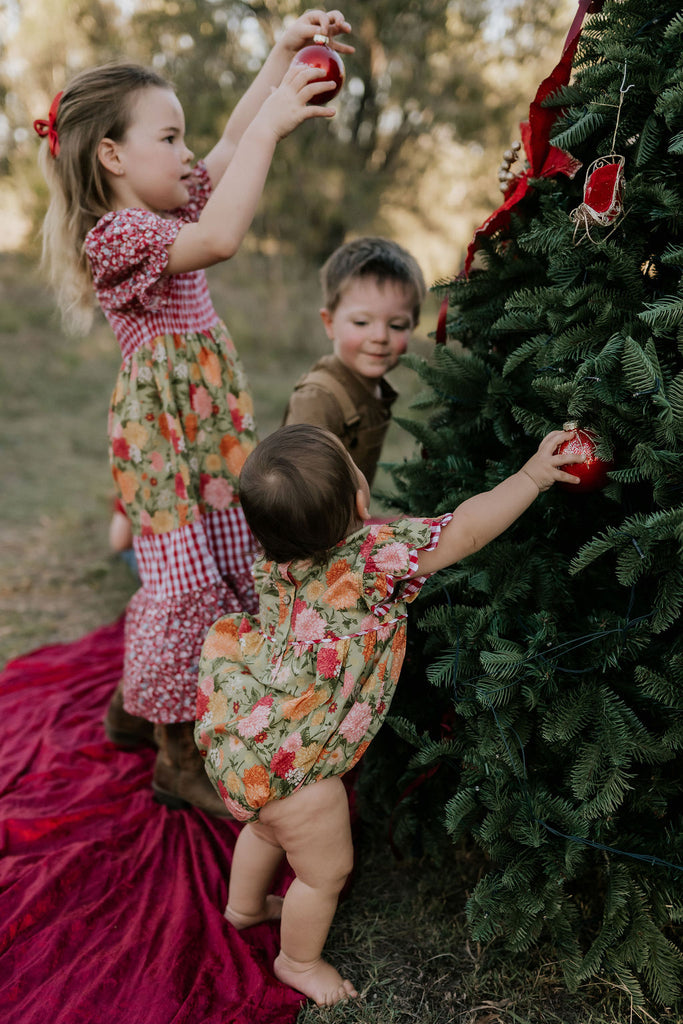 "Faith" Floral Scollop Short Sleeve Romper-Little Windmill Clothing Co