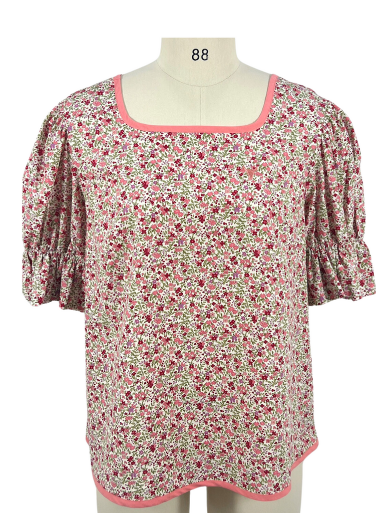 "Jenny" Floral Puff Women's Blouse-Little Windmill Clothing Co